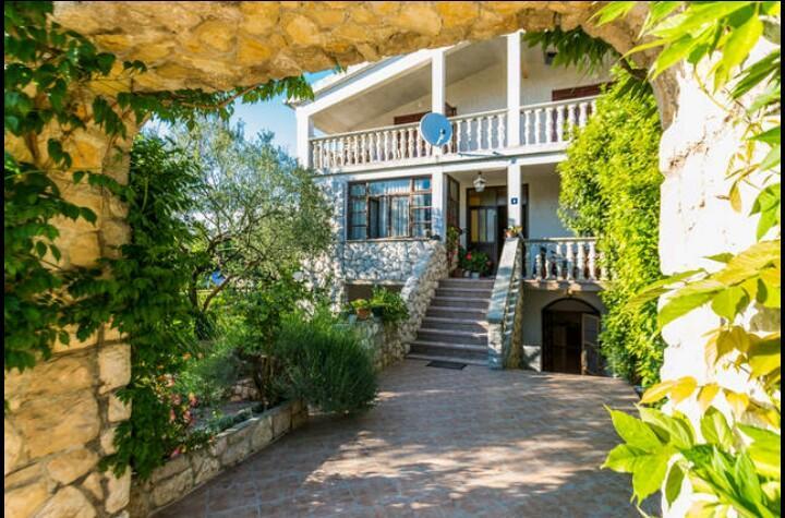 Apartments Marinka Биоград-на-Мору Экстерьер фото
